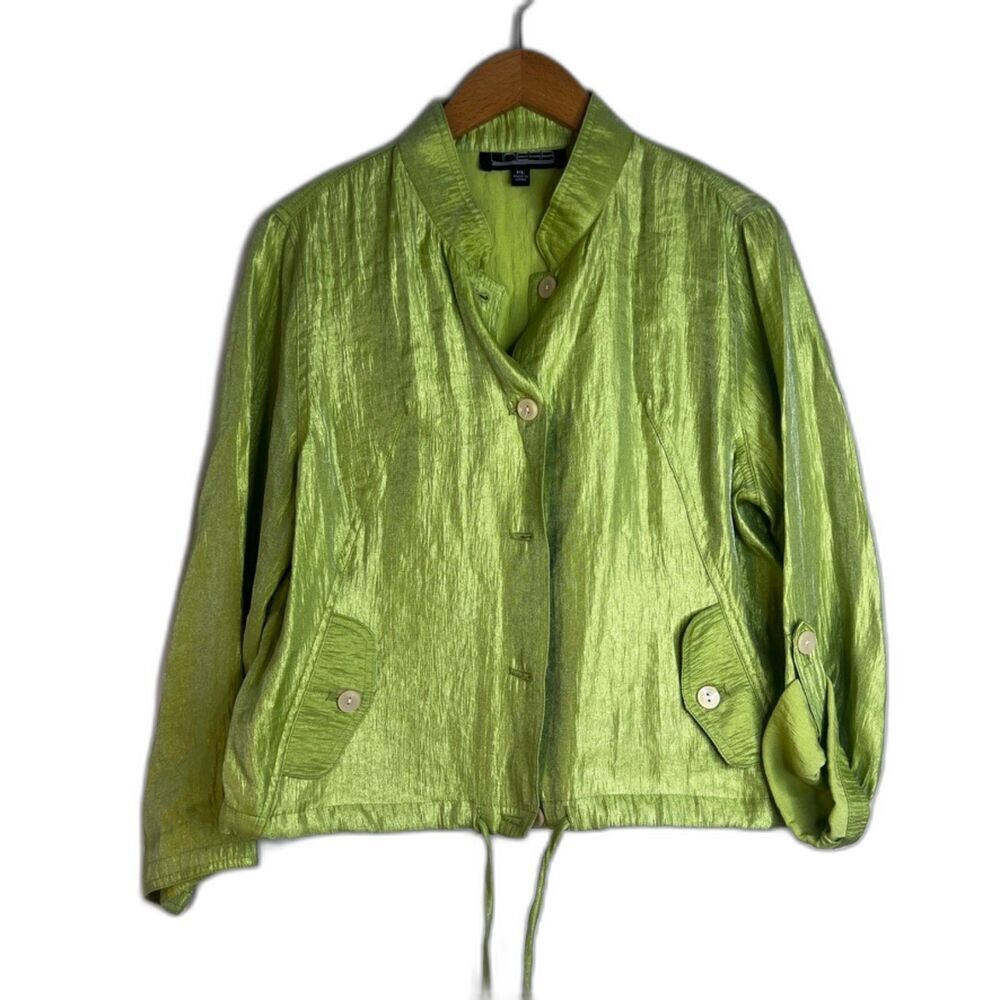 Linear Green Button Front Lightweight Satiny Drawstring Waist Top Size PL